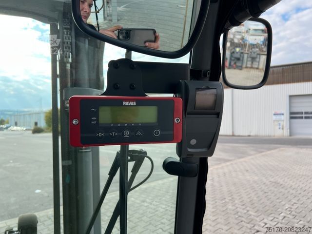 Stivuitor frontal JUNGHEINRICH EFG 215 / Triplex: 4.25m! / SS / 1.573h / 2024