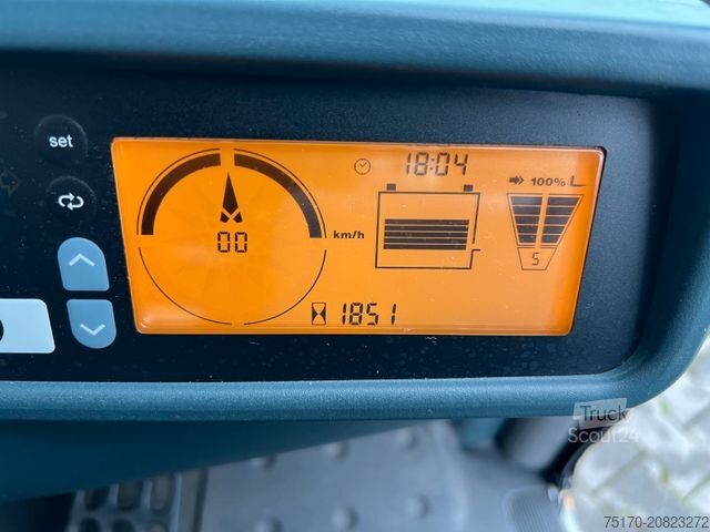 Stivuitor frontal JUNGHEINRICH EFG 215 / Triplex 4.25m / 1.851h / Batterie 2023