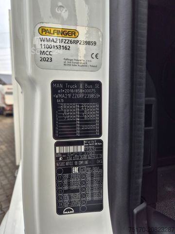 Camion cu platformă MAN TGS 26.470 6x2-4 LL Palfinger PK19.001 SLD5 Funk