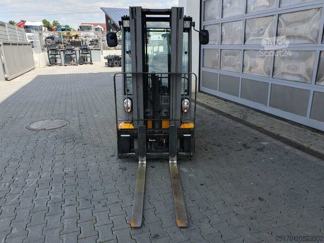 Stivuitor frontal JUNGHEINRICH EFG 215 / Triplex: 4.25m! / SS / 4.166h / 2024