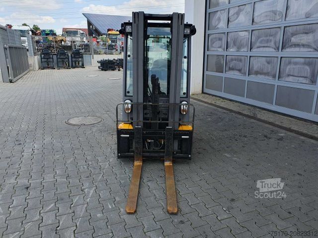 Stivuitor frontal JUNGHEINRICH EFG 215 / Triplex: 4.25m! / nur 3.439h! / 2022