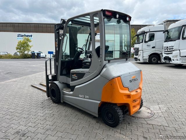 Stivuitor frontal STILL RX60-30L/600 / 2021 / Hubhöhe 4.6m / SS / Waage