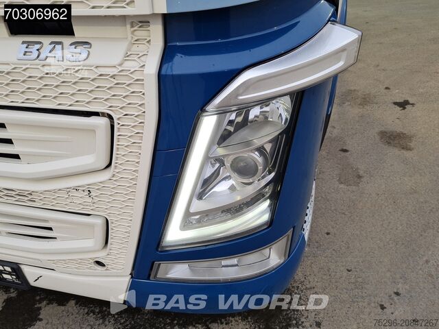 Standard-SZM Volvo FH 420 4X2 XL 2xTanks I-ParkCool Leder