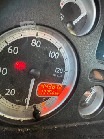 Chasis con cabina DAF CF 65.250 Handgeschakeld