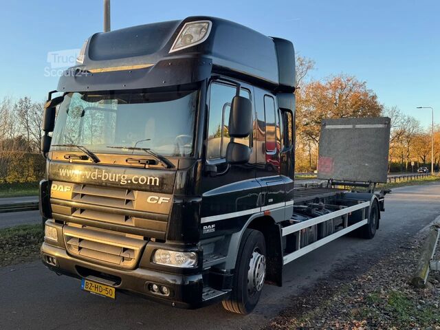 Chasis con cabina DAF CF 65.250 Handgeschakeld