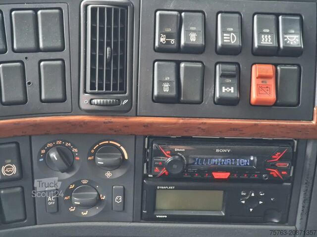 Estándar-SZM Volvo FH 13.460 Globetrotter XL 4x2 - I shift - 2x ta...