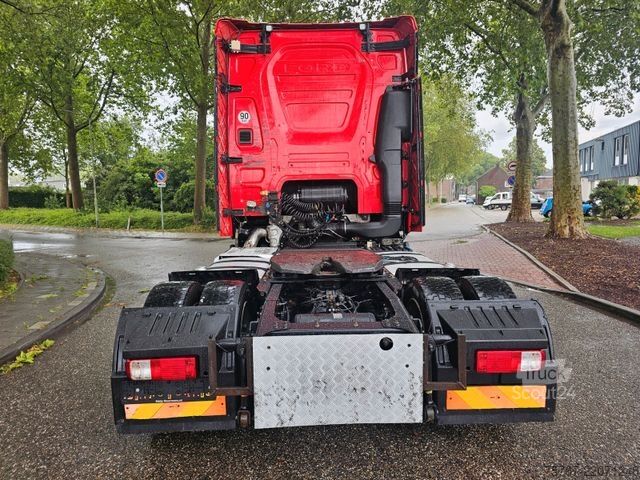 Volume trekker FORD F-Max 500