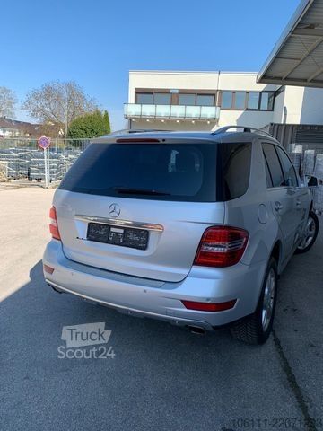 Pick-up MERCEDES-BENZ ML 350 CDI 4Matic Grand Editon