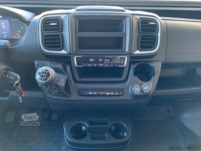 Avtodom GLOBECAR H-Line Globescout Vario Solar Markise