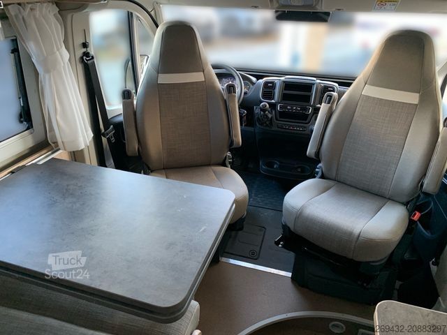 Avtodom GLOBECAR H-Line Globescout Vario Solar Markise