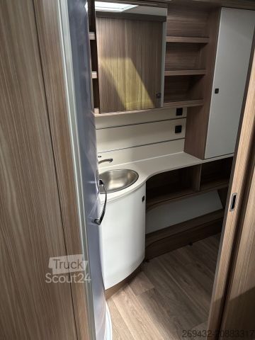 Bivalnik FENDT TENDENZA 650 SFD Skylight ThermoBlack