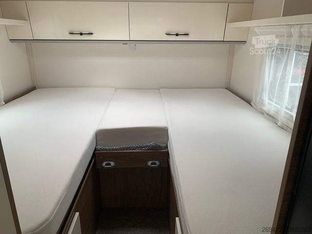 Polintegriran avtodom CORIGON SLIM TS 70 LS AKTION