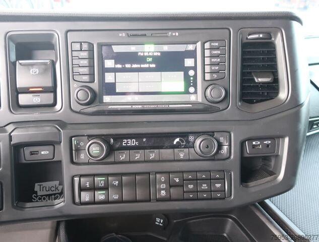 Trattore stradale standard Scania S 460 LED Retarder Standklima Navi