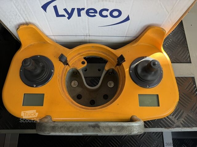 Truck crane Liebherr LTM 1150-6.1 (10 - 068 570)