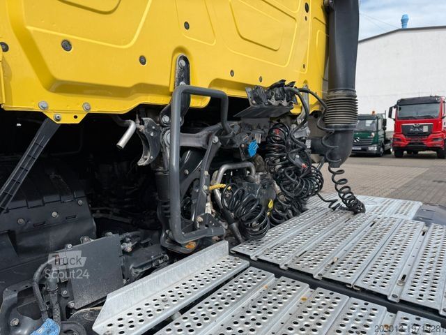 Standard SZM MERCEDES-BENZ ACTROS 1846 4x4 HAD Eur 6 Kipphydraulik Retarder