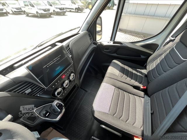 Dodávka s vysokou střechou IVECO Daily 35S18HA8 V*Kastenwagen*AUTOMATIK*AHK 3,5t