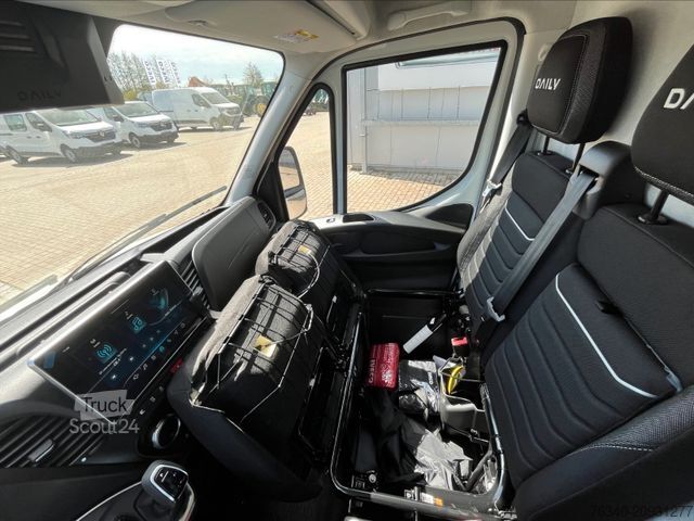 Dodávka s vysokou střechou IVECO Daily 35S18HA8 V*Kastenwagen*AUTOMATIK*AHK 3,5t