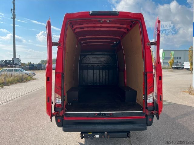 Dodávka s vysokou střechou IVECO 35S21HA8V* Kastenwagen* 210PS 3.0l*AHK 3.500kg