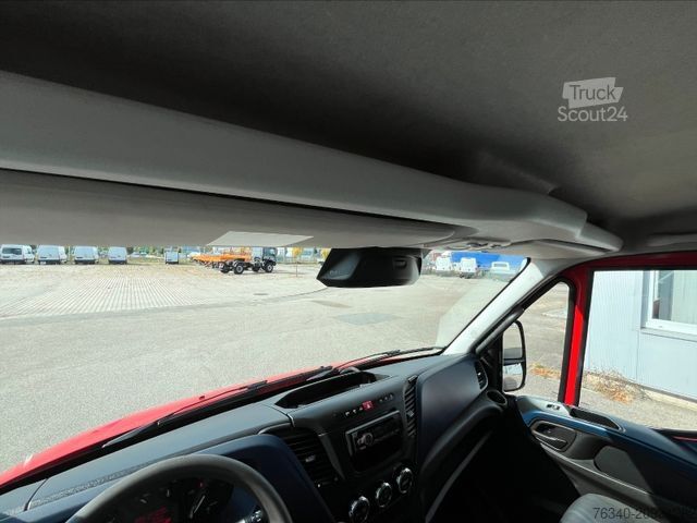 Dodávka s vysokou střechou IVECO 35S21HA8V* Kastenwagen* 210PS 3.0l*AHK 3.500kg