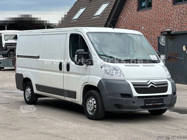 Furgon blaszak CITROEN Jumper Kasten 60 HDI 100 AHK Regale