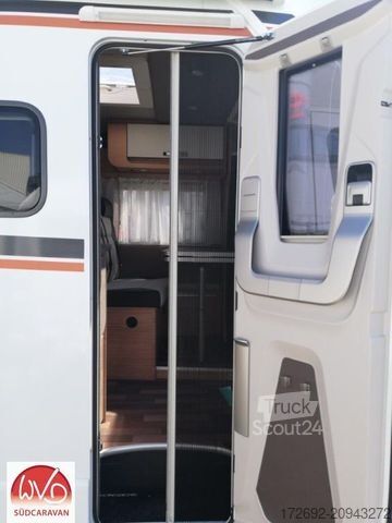 Polintegriran avtodom WEINSBERG CaraCompact 640 MEG EDITION [PEPPER]