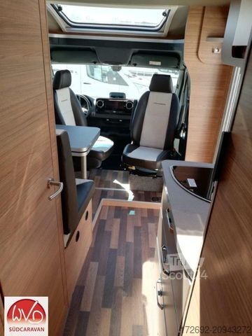 Polintegriran avtodom WEINSBERG CaraCompact 640 MEG EDITION [PEPPER]