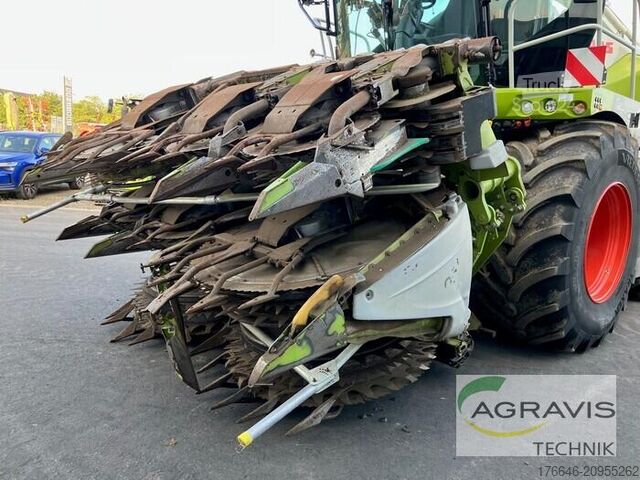 Combina de recoltat Claas ORBIS 900