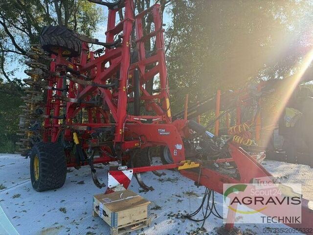 Déchaumeur Väderstad OPUS 700