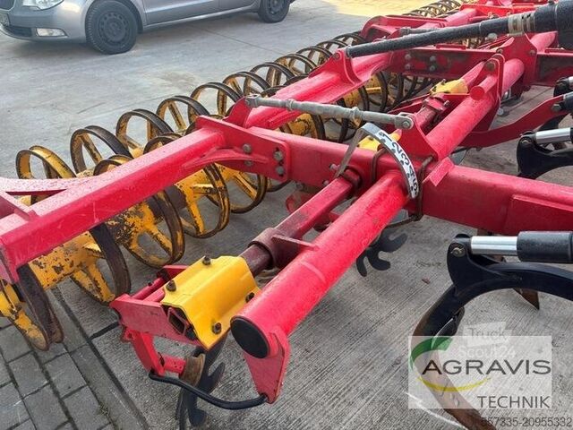 Déchaumeur Väderstad OPUS 700