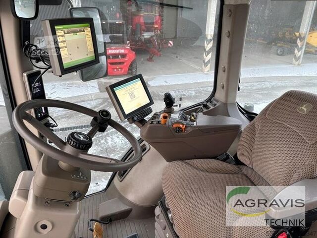 Ciągnik John Deere 8370 RT