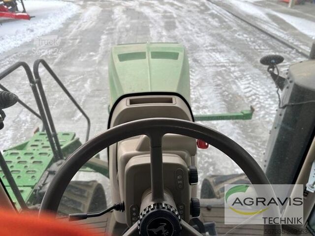 Ciągnik John Deere 8370 RT