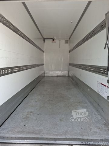 Koelwagen met geïsoleerde laadbak FUSO Canter 9C18 Tiefkühl Bi-Temp LBW Thermo King