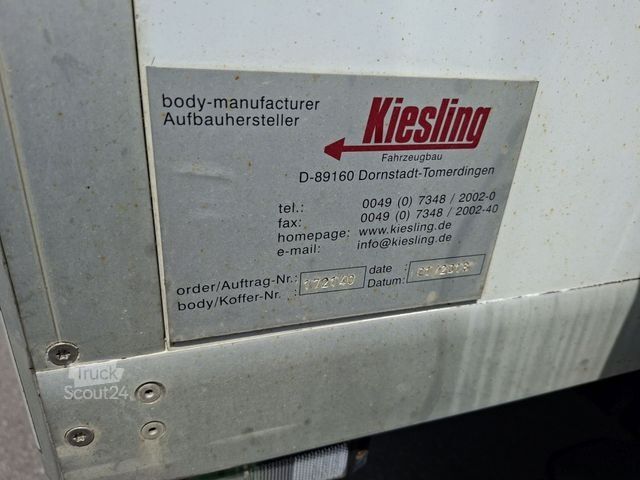 Koelwagen met geïsoleerde laadbak FUSO Canter 9C18 Tiefkühl Bi-Temp LBW Thermo King