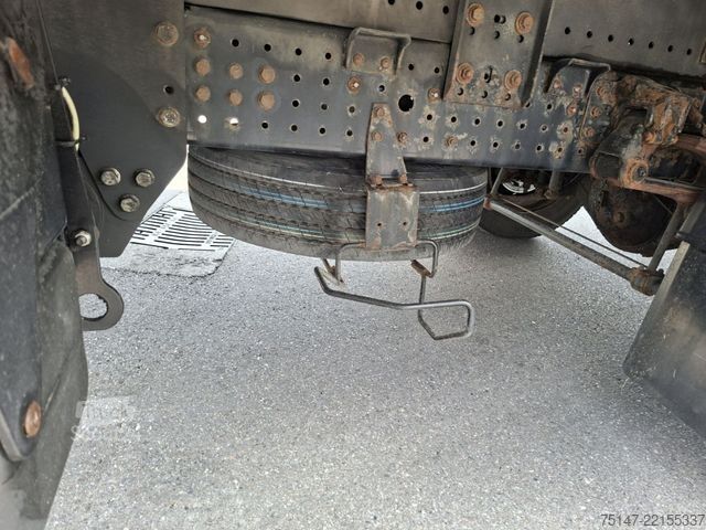 Koelwagen met geïsoleerde laadbak FUSO Canter 9C18 Tiefkühl Bi-Temp LBW Thermo King