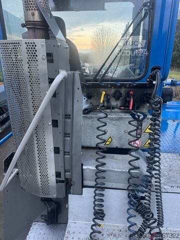 Véhicule tracteur Terberg YT 222/Terminal-Truck/CumminsStage5