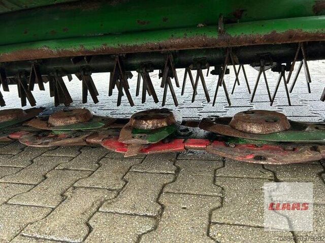 Slåttermaskin John Deere GEBR. JOHN DEERE 331 MÄHWERK