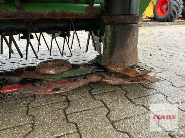 Slåttermaskin John Deere GEBR. JOHN DEERE 331 MÄHWERK