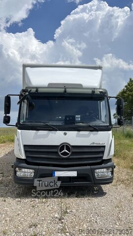 Transporteur avec caisse meuble Mercedes-Benz Atego 818