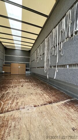 Transporteur avec caisse meuble Mercedes-Benz Atego 818