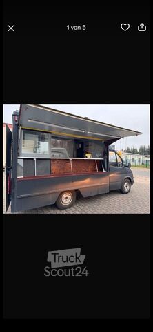 Komunalno vozilo Ford Transit 100
