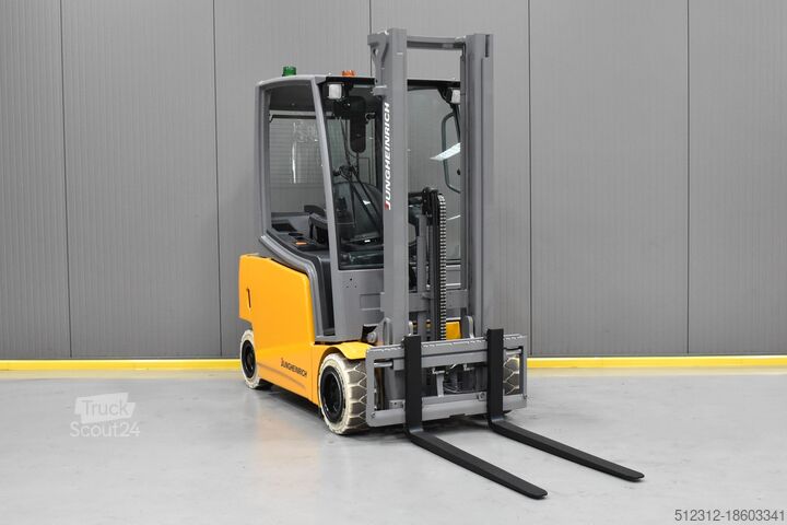 Wózek widłowy Jungheinrich EFG 320