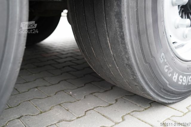 Semi-remorque bâchée FRUEHAUF IRANKA / STANDARD / MOCNA POD?OGA SZYNA DESKA / 