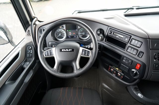 Standard nyergesvontató DAF XF 480 / SUPER SPACE CAB / OPONY 100% / 2021 ROK