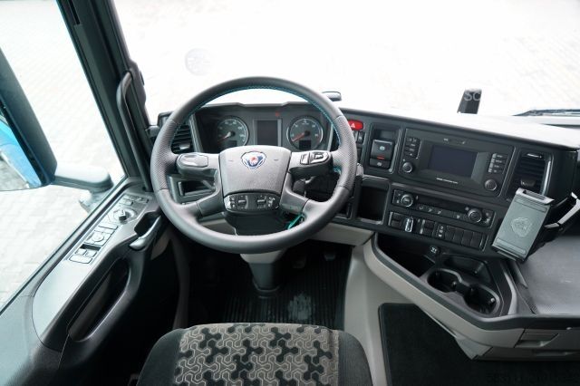 Štandardný ťahač SCANIA R 450 / HYDRAULIKA / RETARDER / I-PARK COOL / A