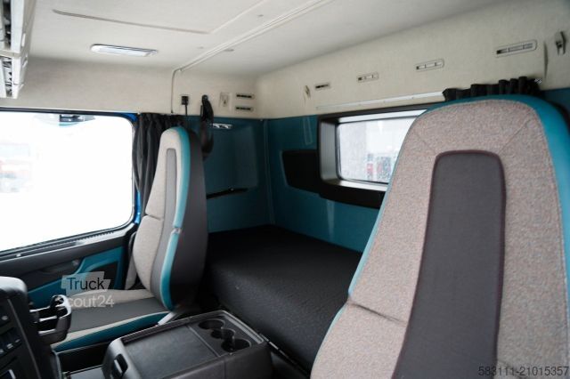 Τυπική μονάδα τράκτορα VOLVO FMX 420 / 13 LITROWY / NISKA KABINA /  RUD ROTOG