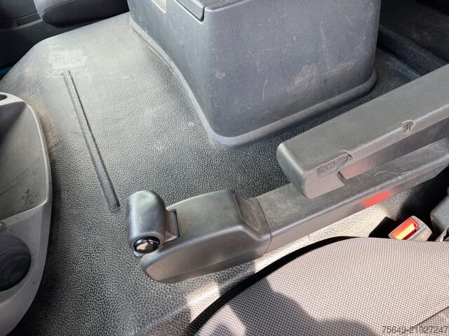 Tornkran Mercedes-Benz Actros 1832 K 4x2 Actros 1832 K 4x2 mit Heckkran Hiab XS 099ES-2 HiDuo, Funk