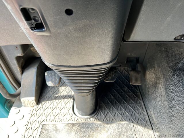 Tornkran Mercedes-Benz Actros 1832 K 4x2 Actros 1832 K 4x2 mit Heckkran Hiab XS 099ES-2 HiDuo, Funk