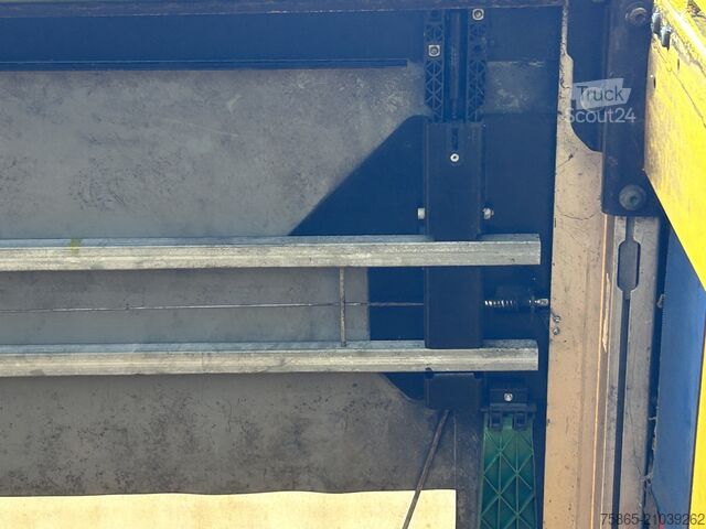 Bâches coulissantes Krone Profi Liner / Schuifzeil / Kooi Aap / Stuur + L...