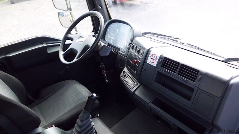 Truck-mounted work platform Ruthmann T 330 (TÜV und UVV neu!)