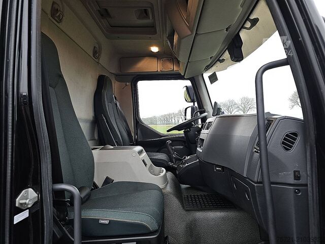 Bâche coulissante VOLVO FL 210.16